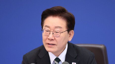 李 “안전사고 걱정에 소풍 안간다고…구더기 때문 장독 없애나”