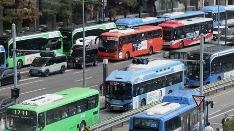 고유가에 대중교통 ‘북적’…버스·지하철 배차 늘려 혼잡 줄인다
