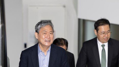 檢 ‘배임 혐의’ 김성수 前카카오엔터 대표 2심도 징역 10년 구형