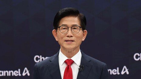 국힘 후보들, 장동혁 대신 김문수를 ‘얼굴’로