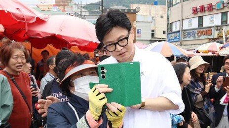 ‘한동훈과 단일화 할거냐” 국힘 면접질문에…韓 “나하고만 싸우려 해”