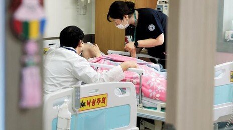 말기암 80대, 임종前 이틀만 호스피스… 100만명당 병상 37개뿐