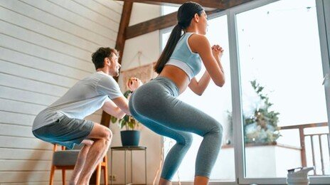 스쿼트 개수는 ‘하체 나이’ 지표… 연령별 기준 몇 개?