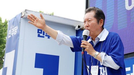 與 유세송, 정청래 논란에도 ‘옆집오빠’…‘찐이야’ ‘부산바캉스’ 등 20곡