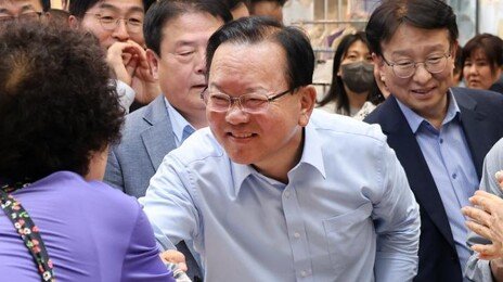 서문시장·동성로 누빈 김부겸·추경호…대구 민심 잡기 ‘맞불’