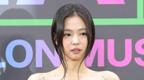 YG 떠난 제니, 1인 기획사로 2년간 238억 정산받았다