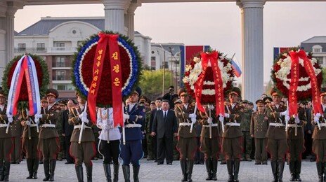 “평양 거리 日·유럽 고급차 늘어”… 北 전쟁 특수 누리나