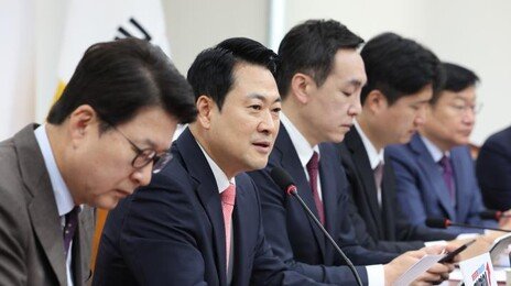 장동혁 “초과이윤이든 세수든 李가 번돈 아냐…강제로 뺏겠다는 조폭 마인드”