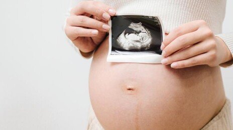 “母 살찌면 아이 숨 가빠져”… 16kg 증량땐 비염 48%↑