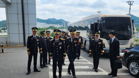 흉기난동 막다 다친 경찰관 ‘출동 트라우마’ 시달리다 결국…