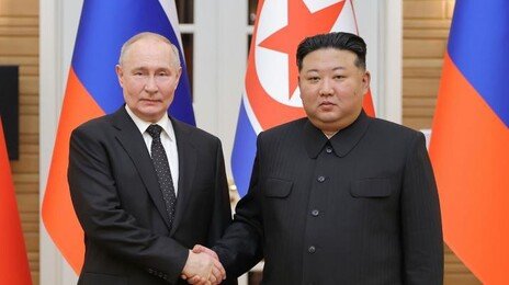 트럼프 다녀간지 나흘만에…푸틴, 中찾아 가스관 등 에너지 수출 타진