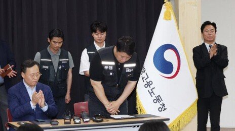[사설]‘영업이익 N% 성과급’에다 노노갈등 방치하면 망국병 될 것