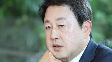 “청산 중”이라던 김용남 차명 대부업체, 실제론 등록 갱신 논란
