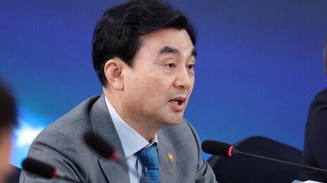 “핵잠, 국내 기술로 2030년대 중반 첫 진수…저농축우라늄 사용”