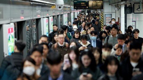서울 지하철 민원 78%가 ‘냉난방’…“더워요” 압도적
