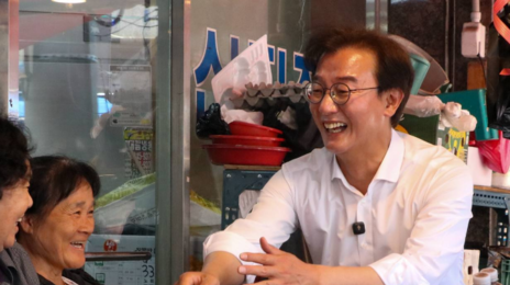 전재수 “예산 확 당길 힘있는 후보” 박형준 “민생 소홀함 없이 챙길것”