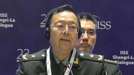 中 “일본, 핵확산 위험 높여” 日 “핵보유국이 할말은 아냐”