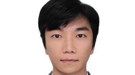 불 붙은 트럭 쫓아가 진화, 육아휴직 소방관이었다