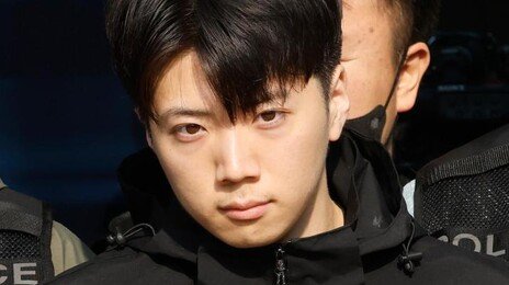 ‘여고생 살해’ 장윤기 거주지서 ‘가슴·목 훼손 성인용품’ 다수 발견