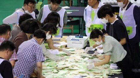 잠실 투표함 열자 국힘 7→8석…서울시 비례 뒤집혔다