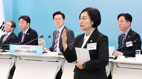 [사설]李 2년차 내각, 지금보다 장관들이 더 많이, 더 잘 보여야