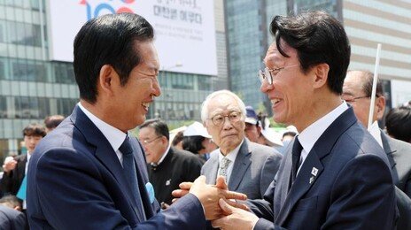정청래 “의총 생중계하자”… 친청-친명 지방선거 책임 격돌 예고