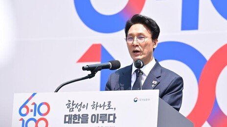 김민석, 해외 반도체 공장 검토 최태원에 “한국서 되게 할 방법 찾아야”