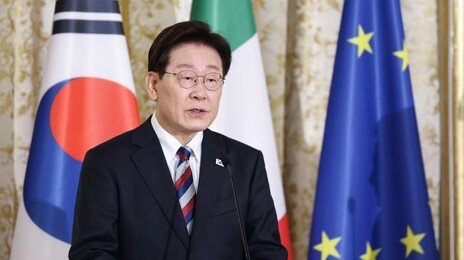 李 지지율, 3주만에 7% 하락…4개월만에 지지율 60%대 밑으로