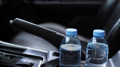 1시간 만에 47℃ ↑… 차 안에 둔 생수, 마셔도 될까?