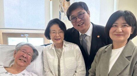 최불암 병문안 최휘영 장관 “‘파하’ 웃음에 안심…퇴원하면 막걸리 한잔”