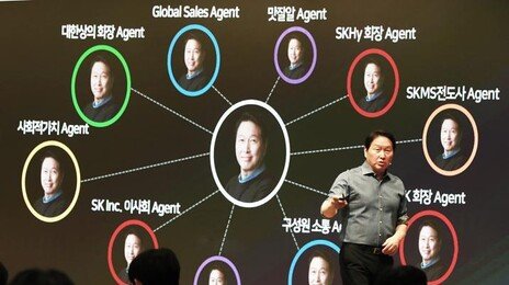 최태원 “전속력 AI 전환… ‘1인 1에이전트’ 도입”