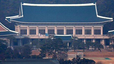 靑내부 “정청래 ‘정권 짧다’ 발언은 협박, 여당이 정권 흔들어” 격앙