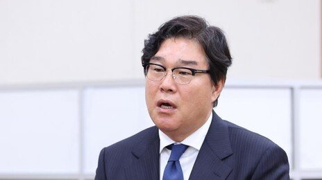김성태, ‘해외 도피’ 두고 “소낙비는 피하라며” 이화영 향해 고성
