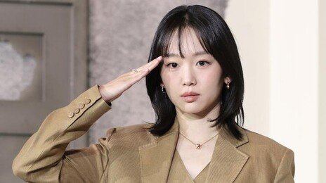 대기업→기자→모델→배우…‘참교육’ 진기주 퇴사 메일 화제