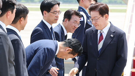 정청래, 李마중 뒤 “흔들리고 젖으면서 가는게 인생 아니겠나”