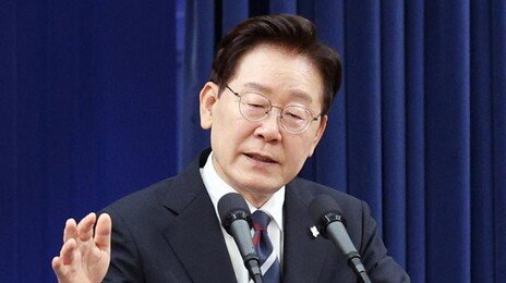 李 “트럼프, 군함 10척 빨리 건조해 줄 수 있나 물어”