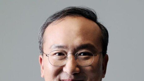인텔, 이석희 前SK하이닉스 사장 영입… 파운드리 강화
