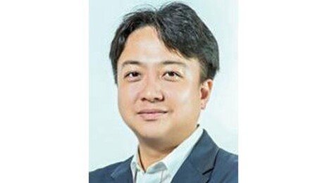 베르사유에서 트럼프가 프린트기를 찾은 이유