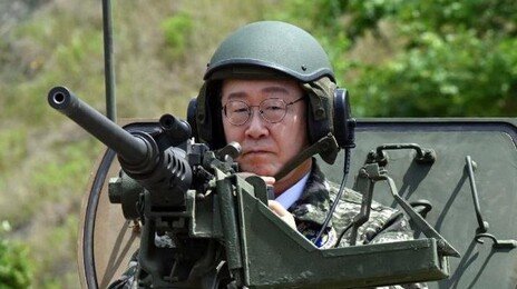 李 “징집병 최소화하고 직업군인 모병제로 신속 전환”
