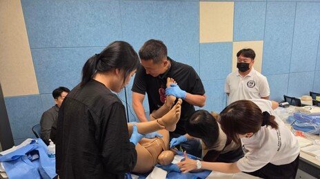 구급차 분만 年 100건… 119대원에 ‘아이 받는 법’ 가르친다