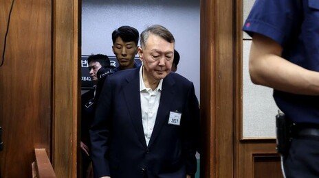 尹 내란혐의 항소심 재개…특검 “노상원 수첩 증명력 인정돼야”