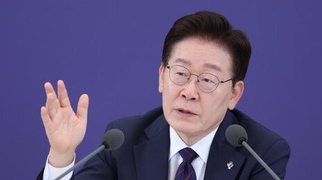 유승민 “반도체, 왜 호남만”…李 “CEO들이 회사 이익 판단한 것”