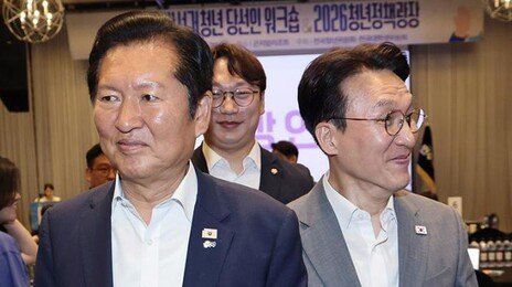친청 “李 자신감 지나쳐” vs 김민석 “과잉 자신감 ‘난(亂)’ 될수도”