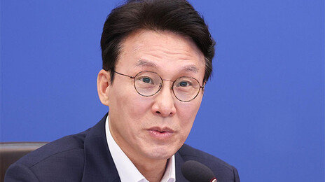 김민석 “정청래, 기존 방식으로 당대표 두번 할 이유 없어”