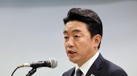 강훈식, 캐나다 잠수함사업 수주 가능성에 “스코어로 50 대 50 상황”