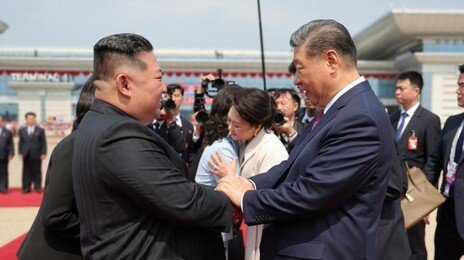 시진핑, 김정은 축전에 답전…“북중 관계, 안정적 발전 이끌것”