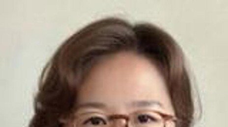 美 건국 의미 묻는 독립기념일의 성조기[특파원 칼럼/임우선]