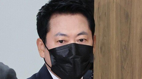 검은색 마스크 쓴 국힘…“입틀막법에 민주주의 사망”