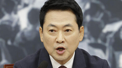 ‘징계정치’ 이어 ‘장외정치’ 매달리는 장동혁, 강성층 결집 노려
