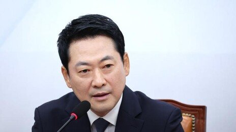 집회 가는 장동혁…국힘 “여러 목소리 듣는 과정의 일환”